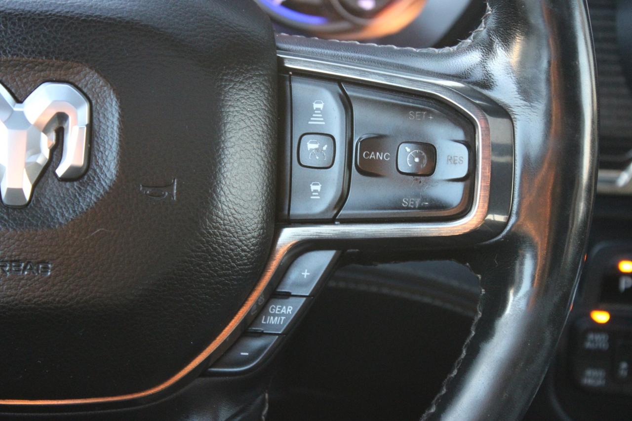 2019 RAM 1500 Limited Crew Cab 4WD   No Accident   Clean Carfax Photo
