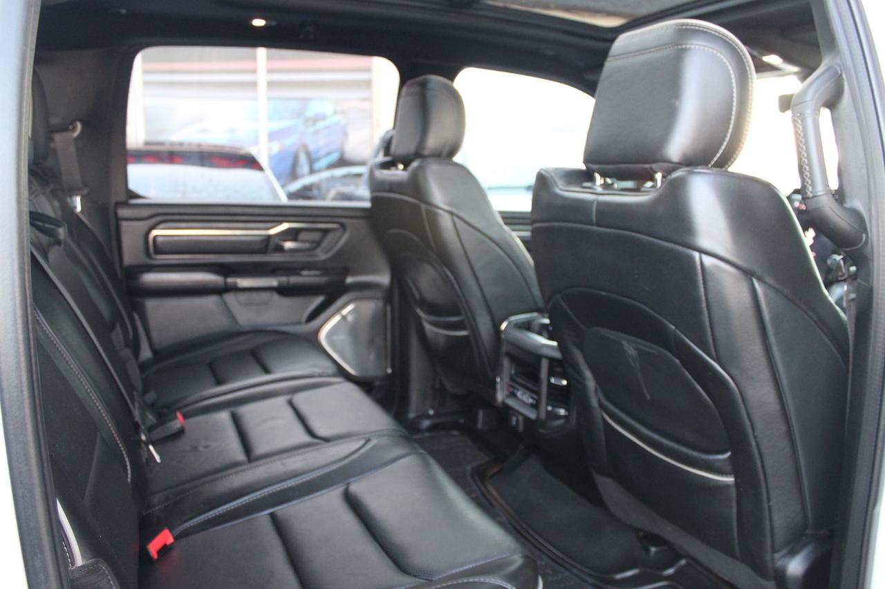 2019 RAM 1500 Limited Crew Cab 4WD   No Accident   Clean Carfax Photo