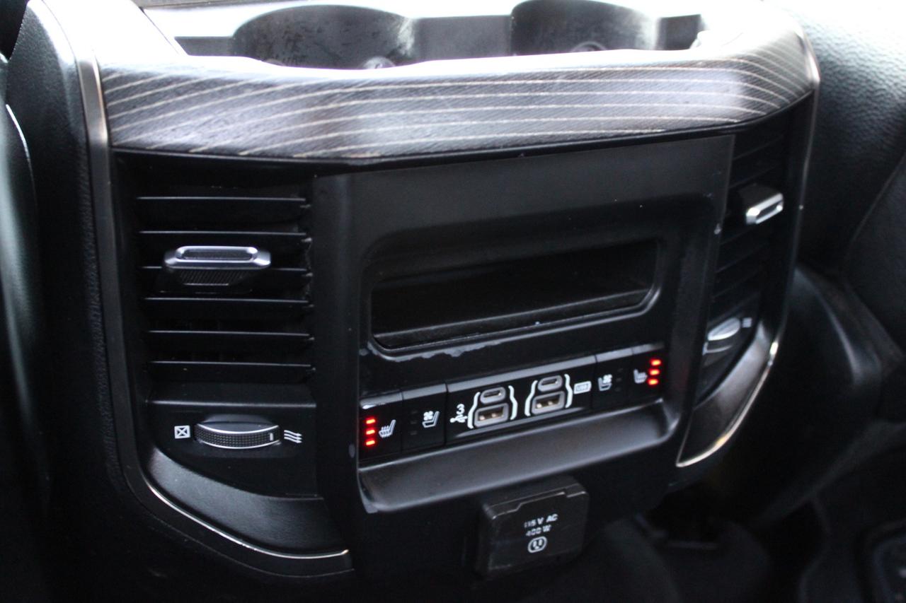 2019 RAM 1500 Limited Crew Cab 4WD   No Accident   Clean Carfax Photo