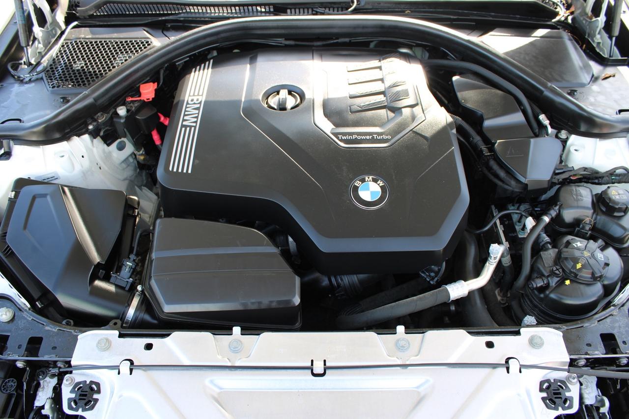 2023 BMW 3 Series 330i xDrive M Package No Accident Photo