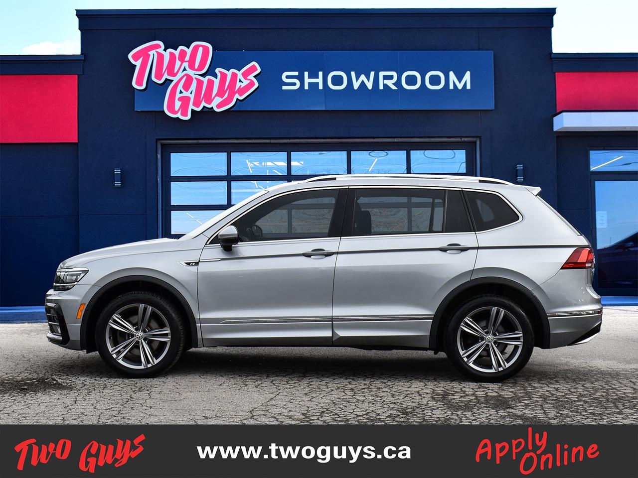 2020 Volkswagen Tiguan Highline 2.0L AWD   R-Line  Leather   Panoroof   N Photo