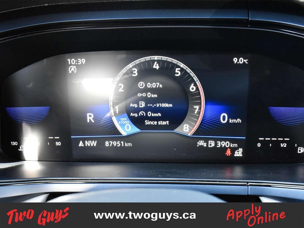 2024 Volkswagen Taos Comfortline FWD Panoroof Back Up Camera Photo