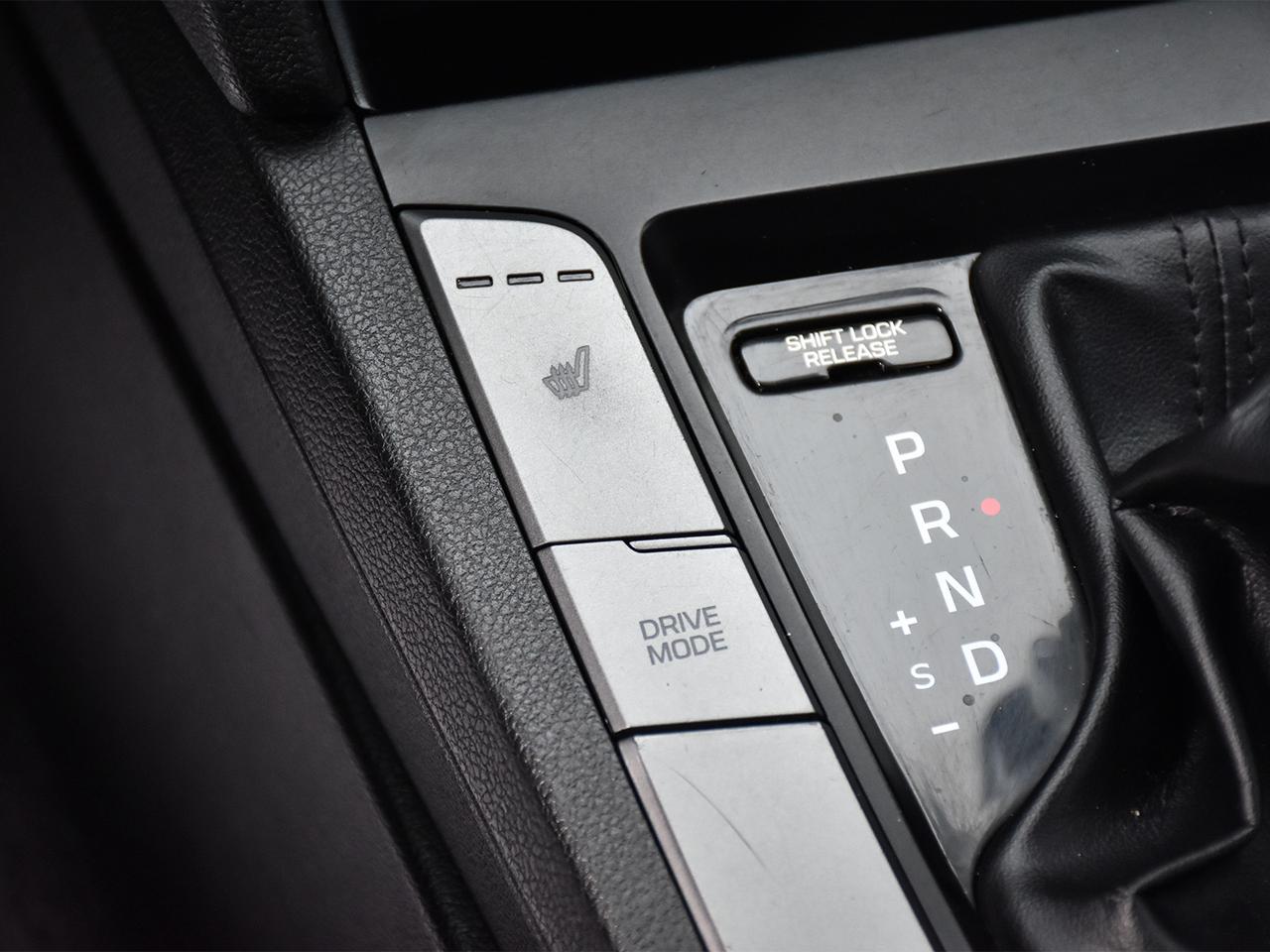2019 Hyundai Elantra Essential ~Heated Seats ~Bluetooth ~Camera ~A/C Photo