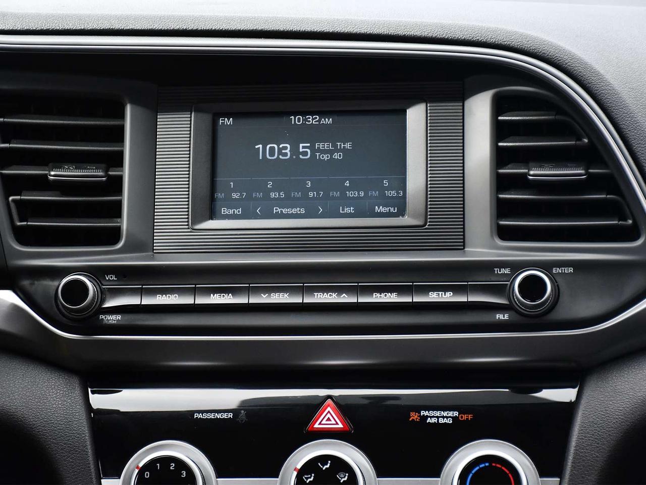 2019 Hyundai Elantra Essential ~Heated Seats ~Bluetooth ~Camera ~A/C Photo