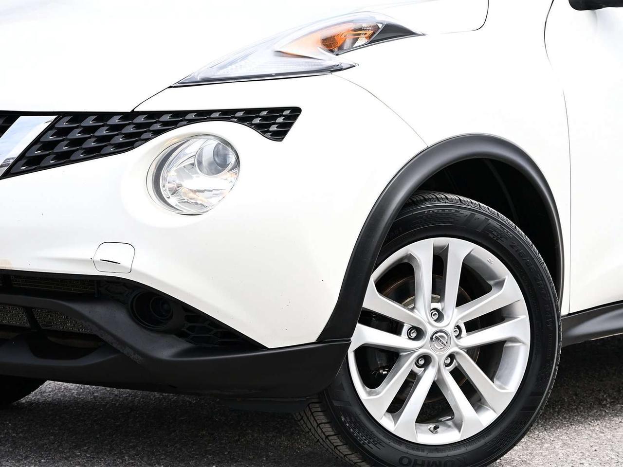 2016 Nissan Juke SV ~Heated Seats ~Bluetooth ~Camera ~Alloys ~A/C Photo