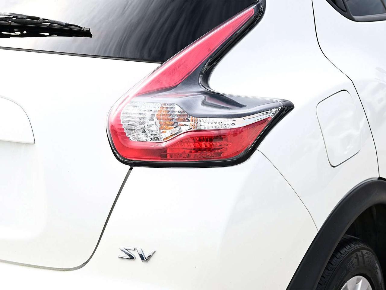 2016 Nissan Juke SV ~Heated Seats ~Bluetooth ~Camera ~Alloys ~A/C Photo