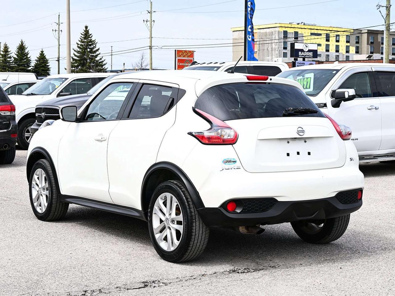 2016 Nissan Juke SV ~Heated Seats ~Bluetooth ~Camera ~Alloys ~A/C Photo