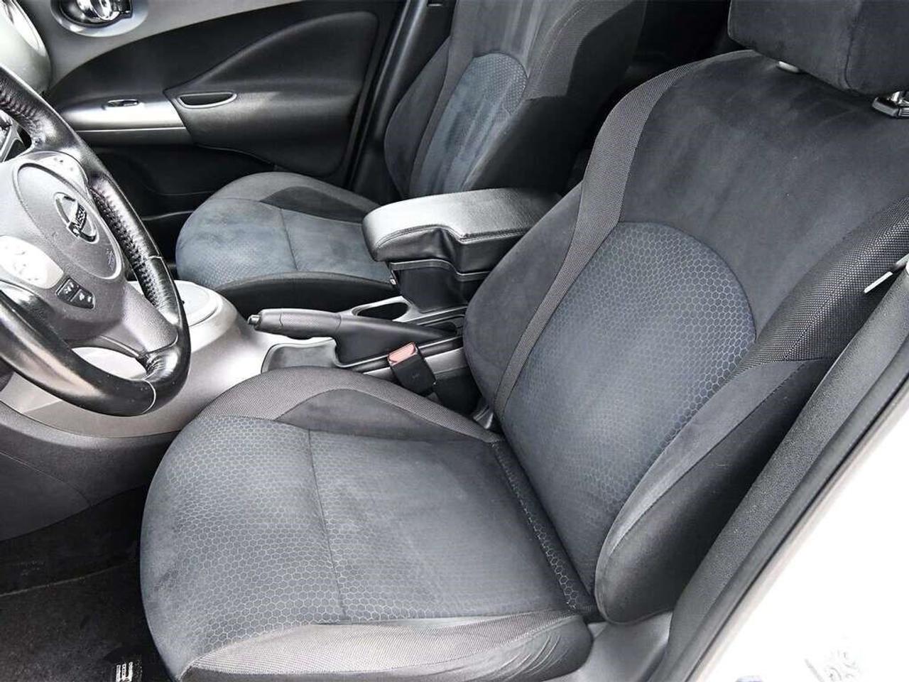 2016 Nissan Juke SV ~Heated Seats ~Bluetooth ~Camera ~Alloys ~A/C Photo
