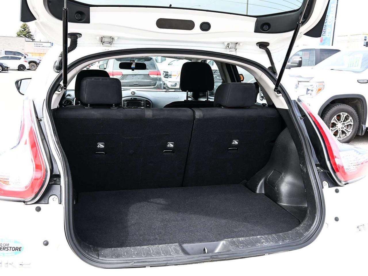 2016 Nissan Juke SV ~Heated Seats ~Bluetooth ~Camera ~Alloys ~A/C Photo