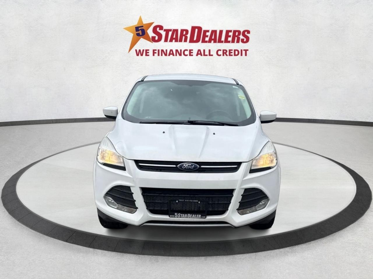 2013 Ford Escape AWD HEATED SEATS MUST SEE WE FINANCE ALL CREDIT Photo