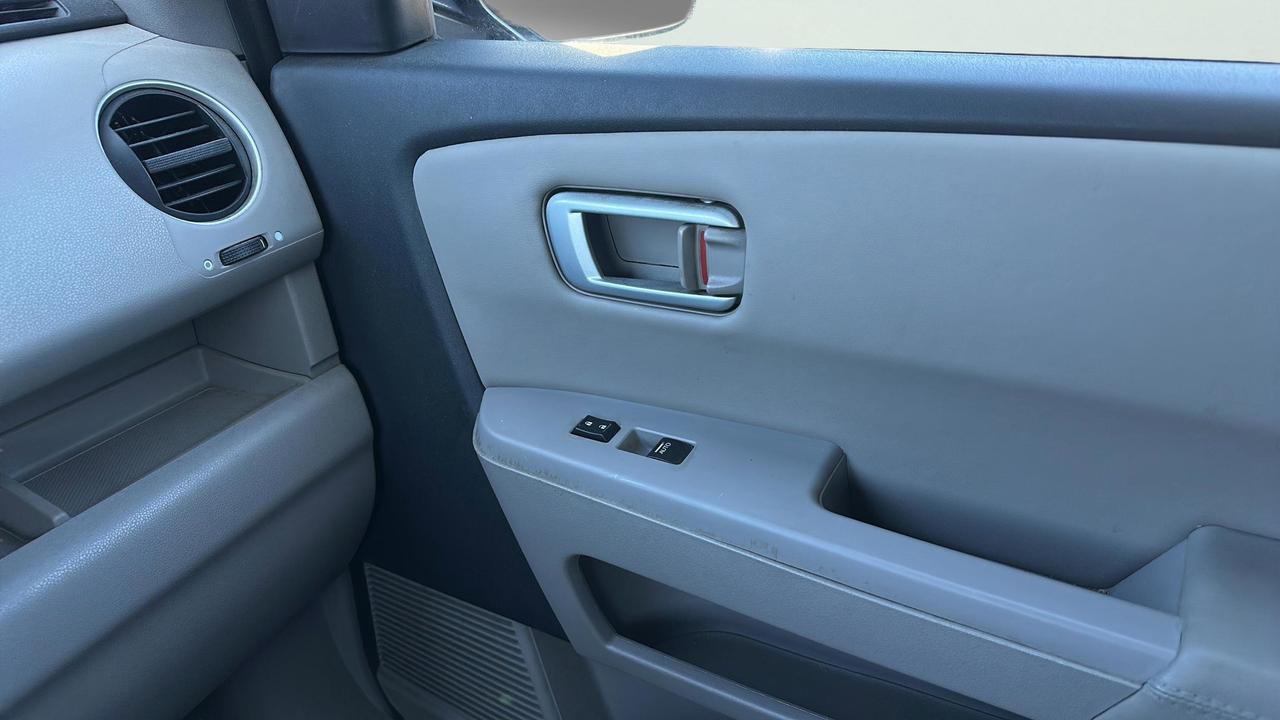 2011 Honda Pilot 4WD 4dr Touring Photo