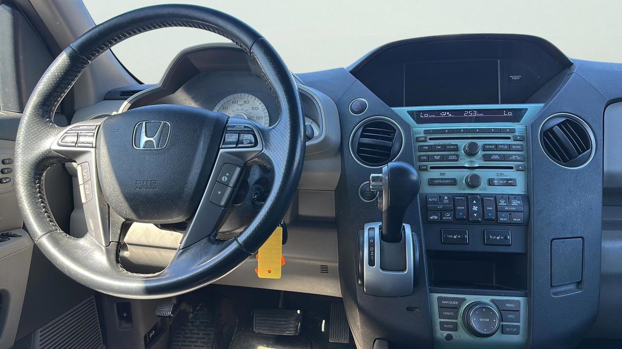2011 Honda Pilot 4WD 4dr Touring Photo