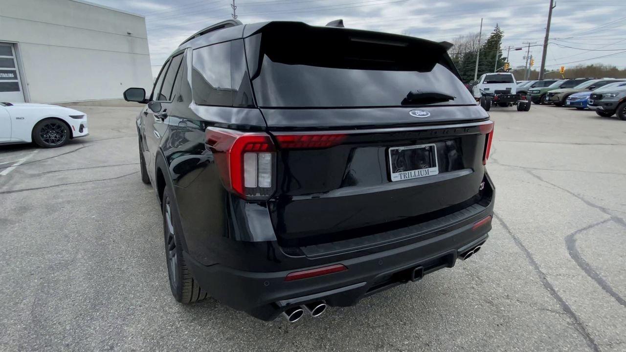 2026 Ford Explorer ST Photo