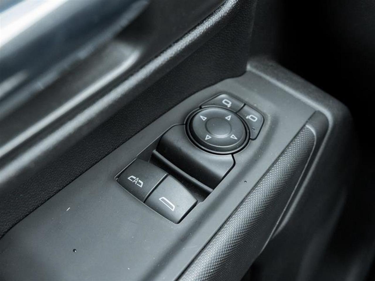 2024 GMC SIERRA 2500HD 4WD Regular Cab Long Box Pro Photo