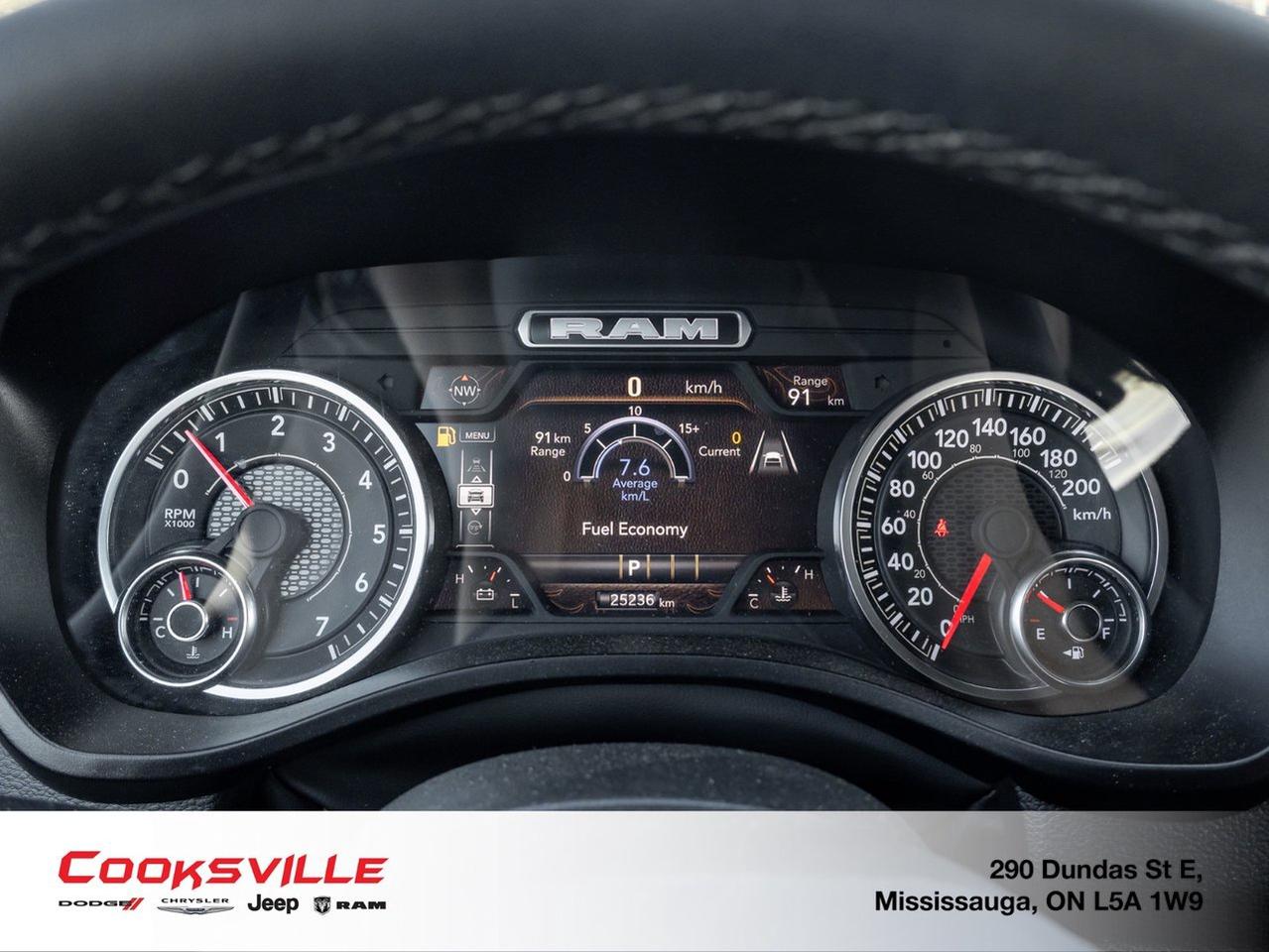 2025 RAM 1500 Big Horn 4x4 Crew Cab 5'7 Box Photo