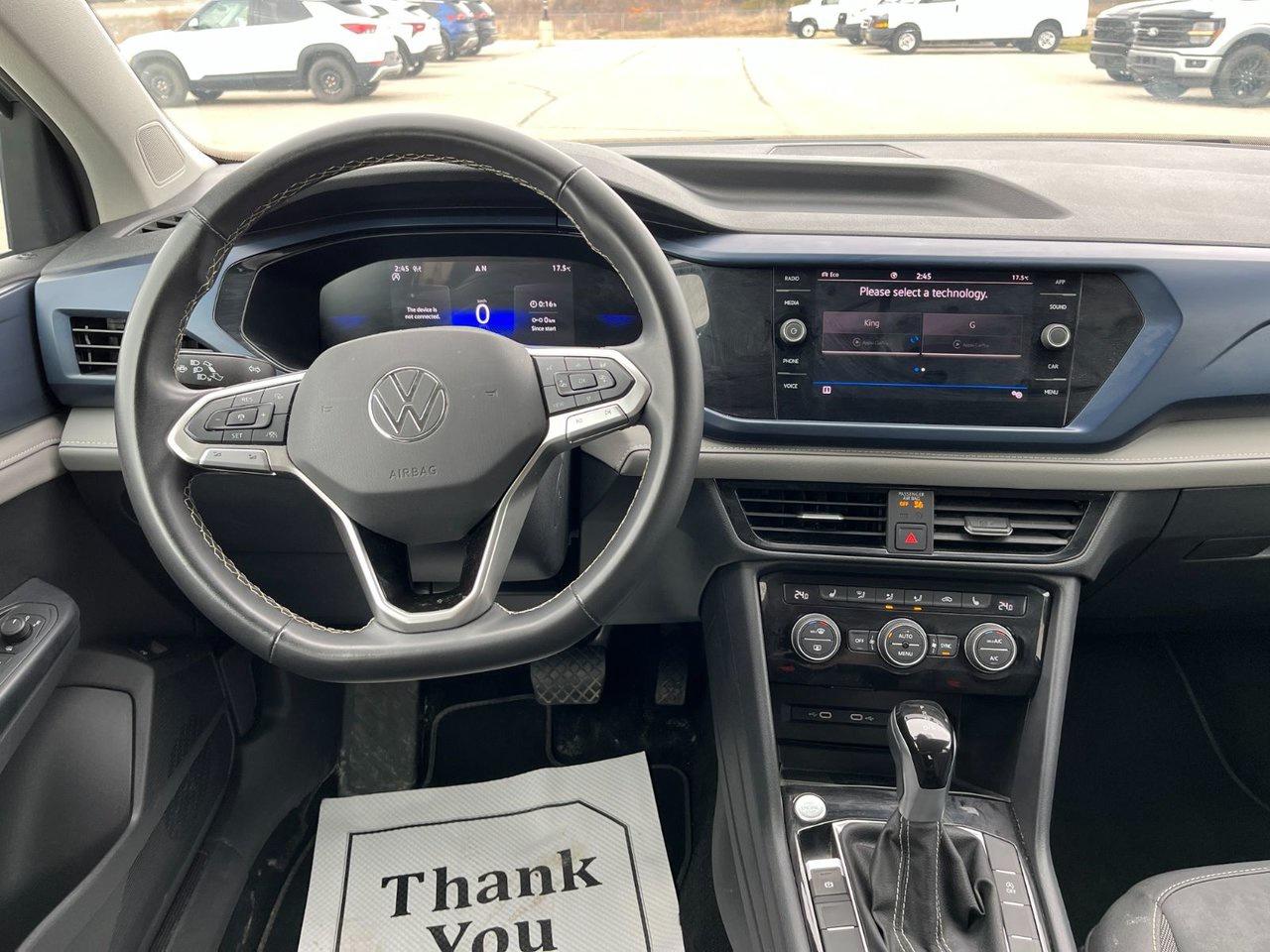 2024 Volkswagen Taos Comfortline 4Motion Photo