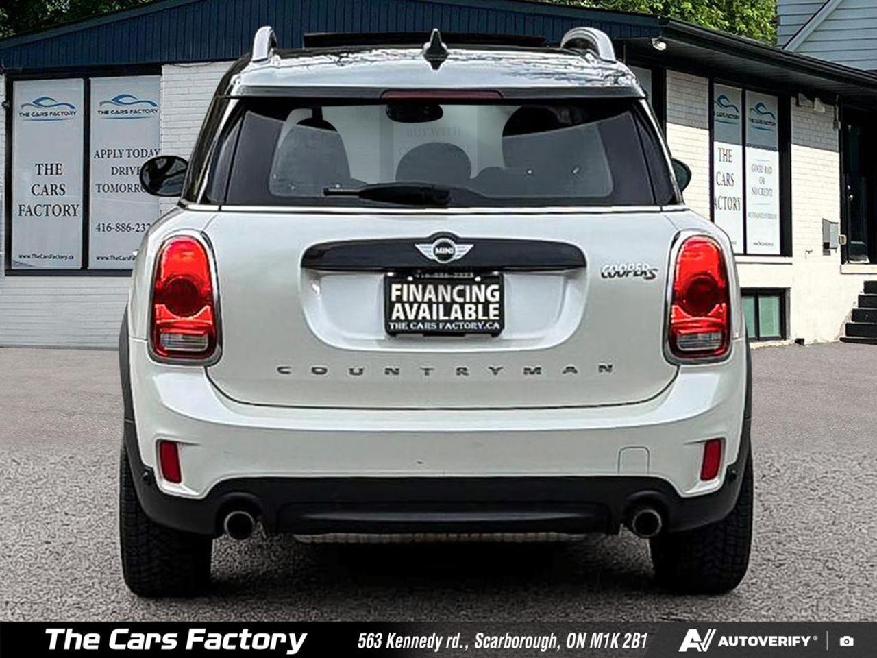 2018 MINI Cooper Countryman S ALL4 Apple CarPlay / Camera / Loaded! Photo4