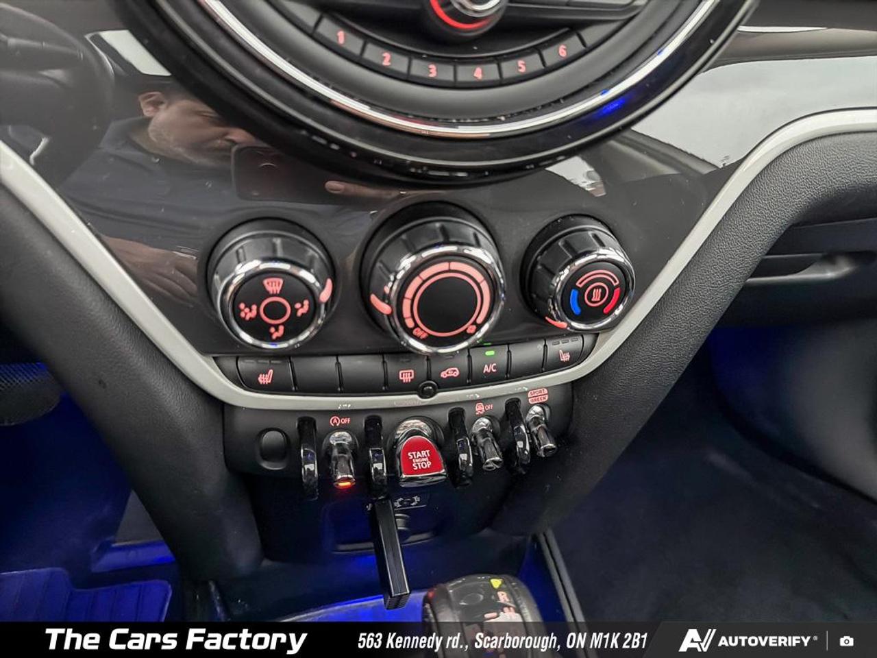 2018 MINI Cooper Countryman S ALL4 Apple CarPlay / Camera / Loaded! Photo