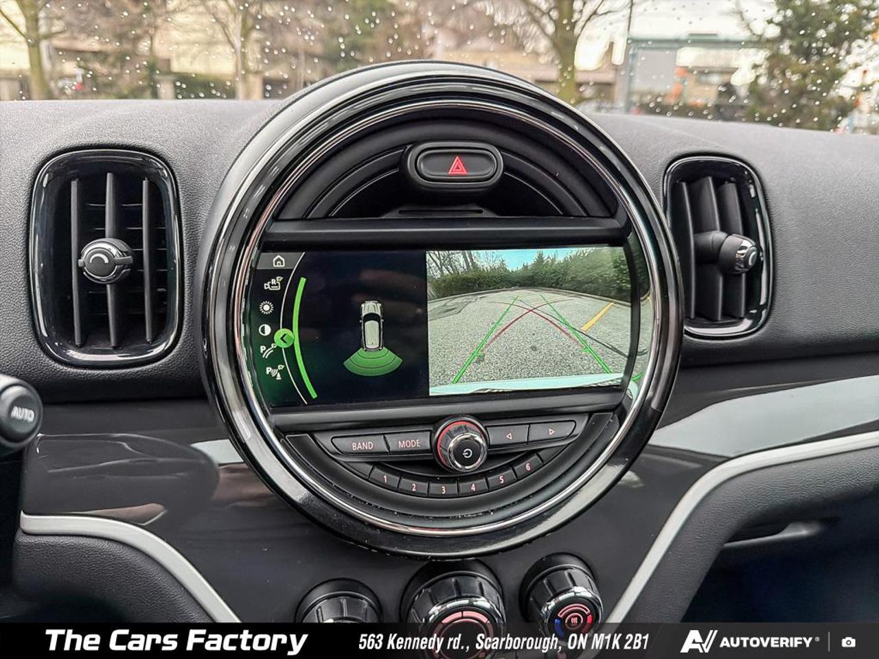 2018 MINI Cooper Countryman S ALL4 Apple CarPlay / Camera / Loaded! Photo