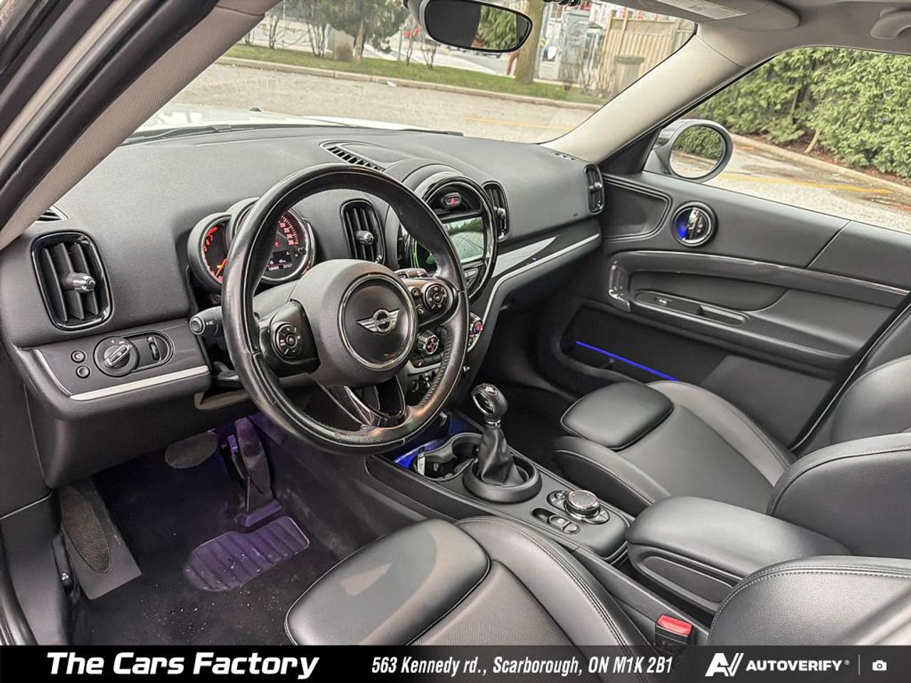 2018 MINI Cooper Countryman S ALL4 Apple CarPlay / Camera / Loaded! Photo