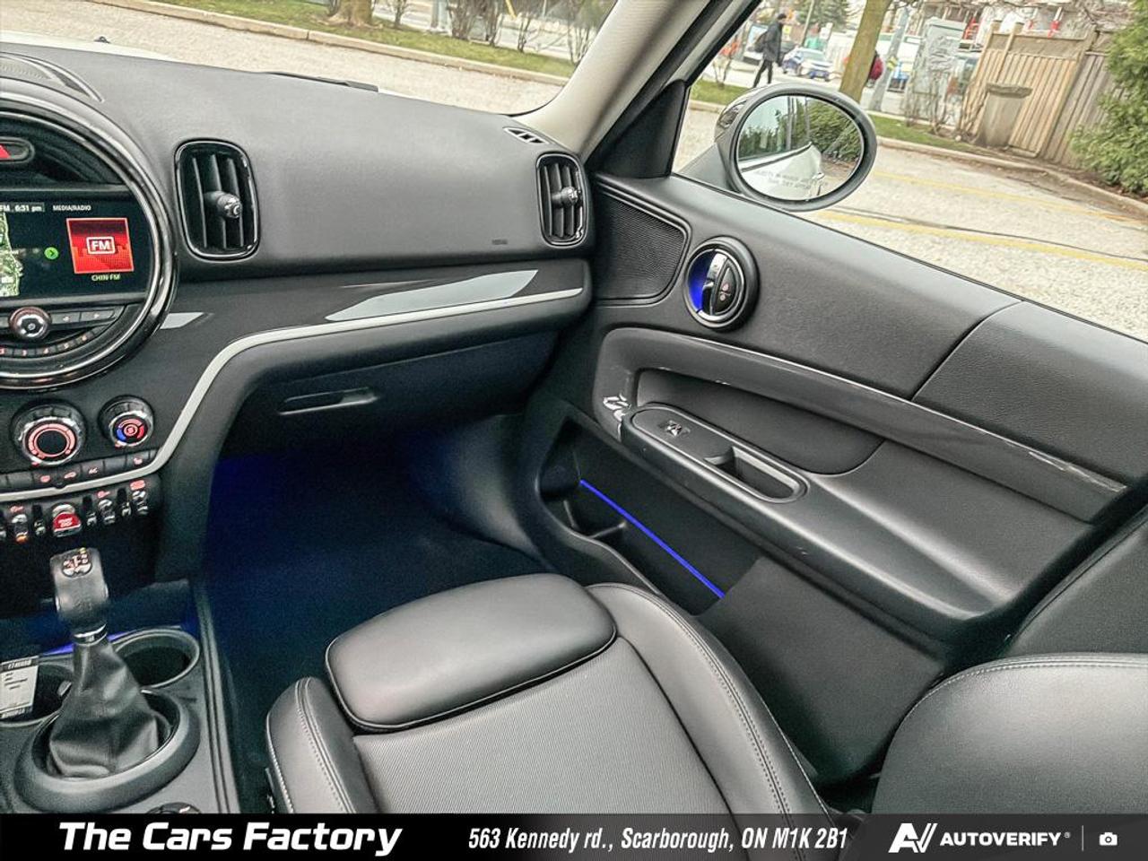 2018 MINI Cooper Countryman S ALL4 Apple CarPlay / Camera / Loaded! Photo