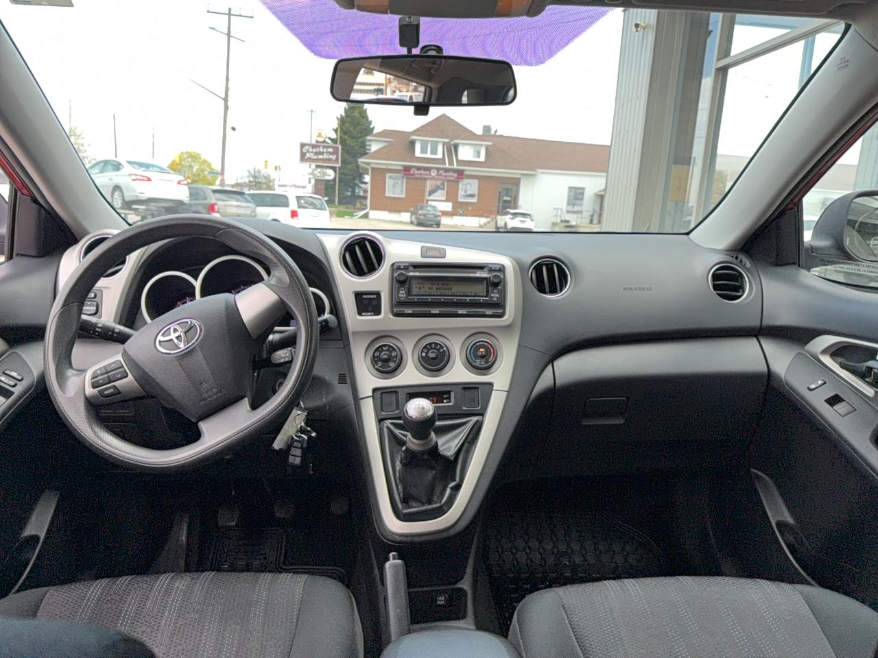 2014 Toyota Matrix  - Photo #7