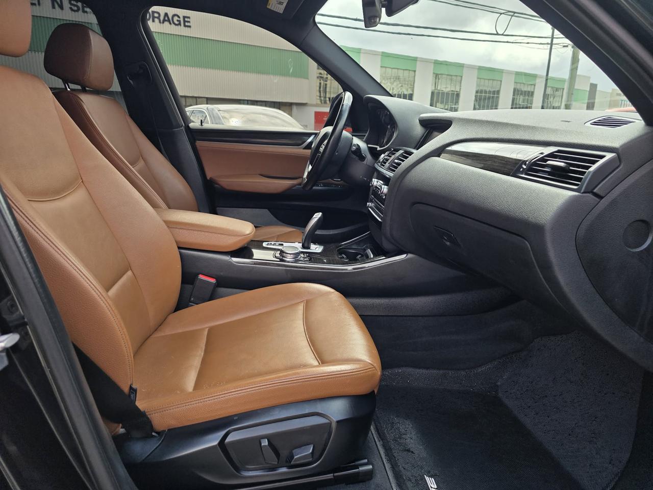 2015 BMW X3 xDrive28i AWD Photo
