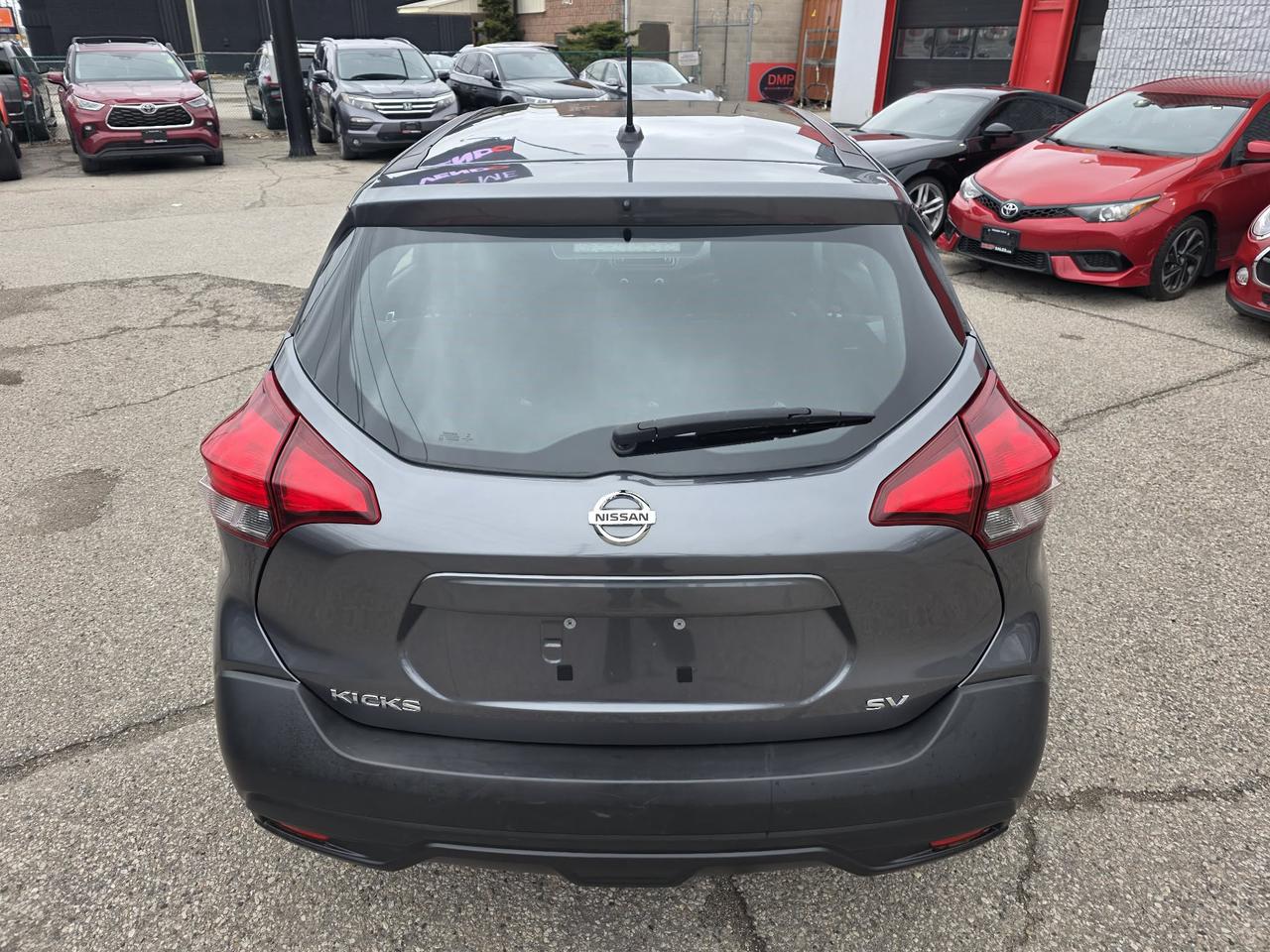 2019 Nissan Kicks SV Photo