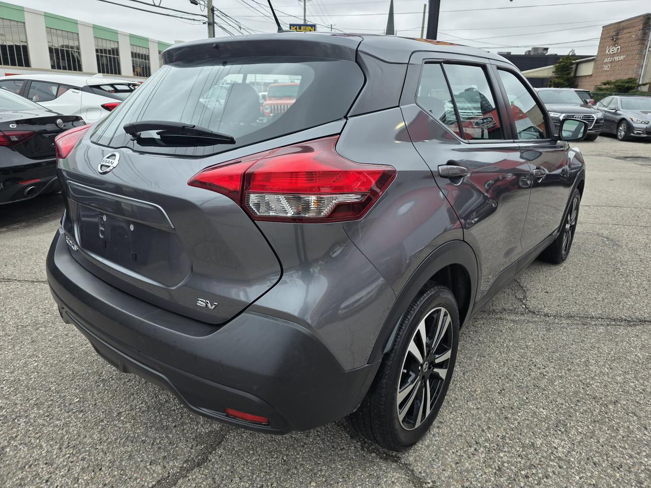2019 Nissan Kicks SV Photo