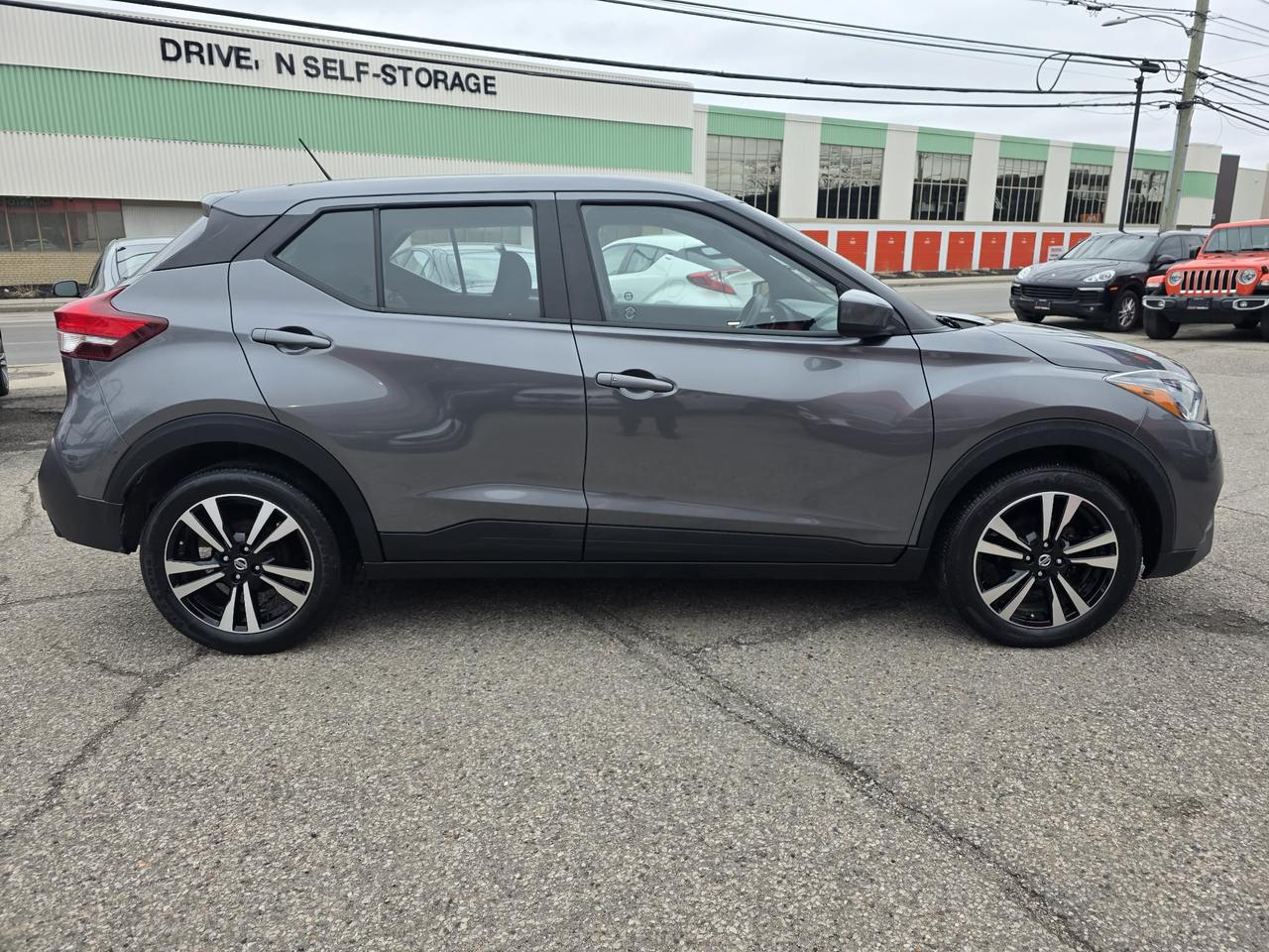 2019 Nissan Kicks SV Photo