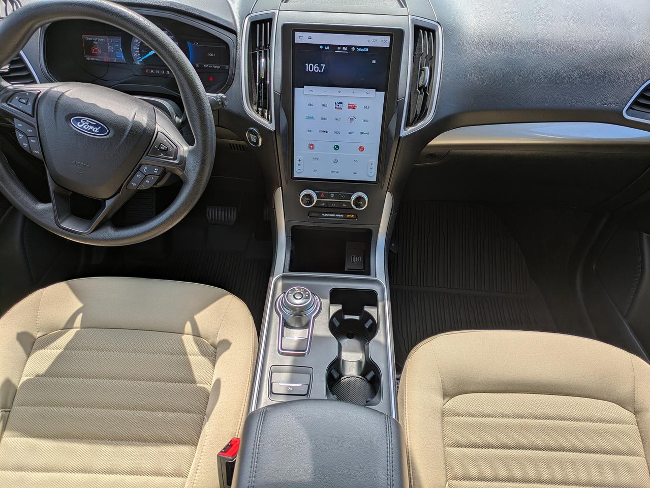 2022 Ford Edge SE AWD Photo