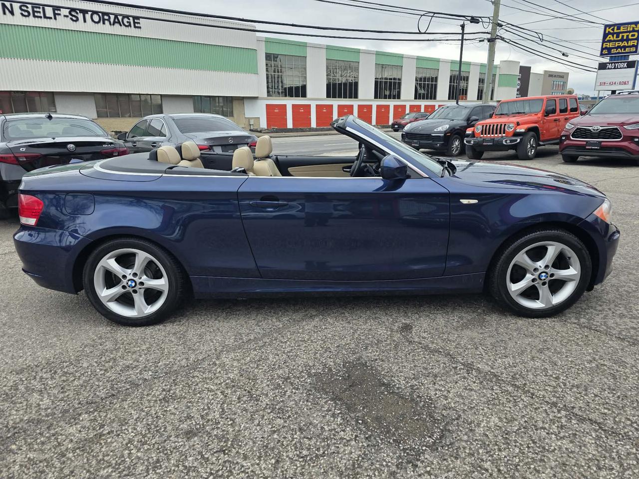 2011 BMW 1 Series 128i Convertible Photo