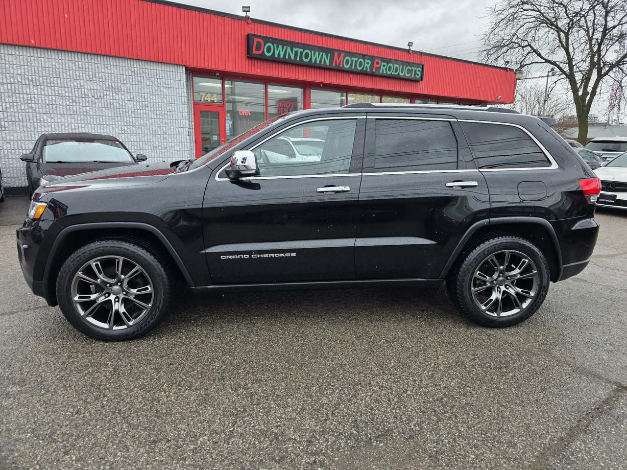 2014 Jeep Grand Cherokee LIMITED 4WD Photo