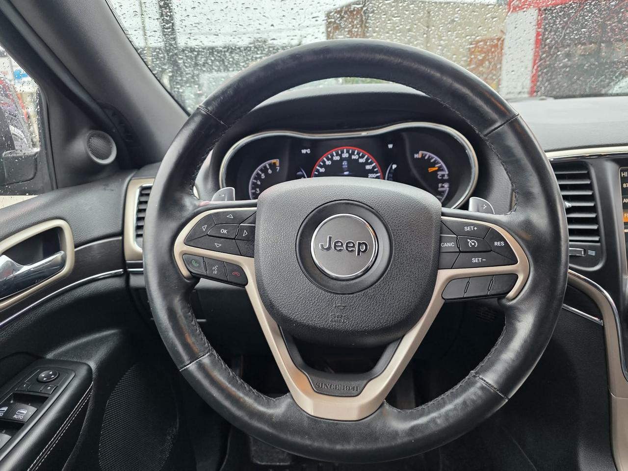 2014 Jeep Grand Cherokee LIMITED 4WD Photo