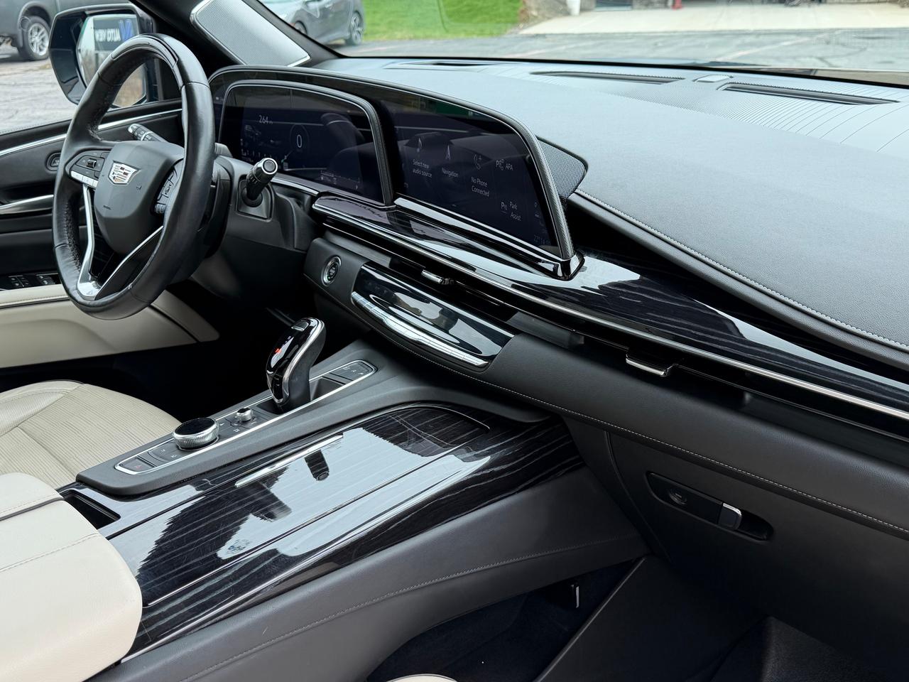 2021 Cadillac Escalade Sport 600 **CLEAN CARFAX** Photo