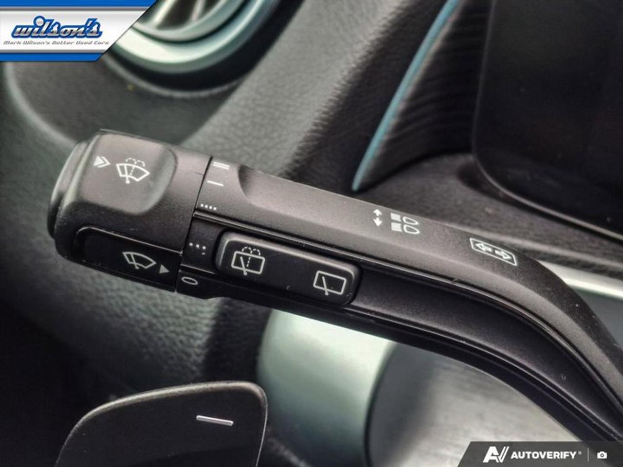 2023 Mercedes-Benz G-Class GLB 250 AWD | Nav | HUD | 360 Camera | Leather/Suede | Sunroof | AMG Wheels | and More ! Photo