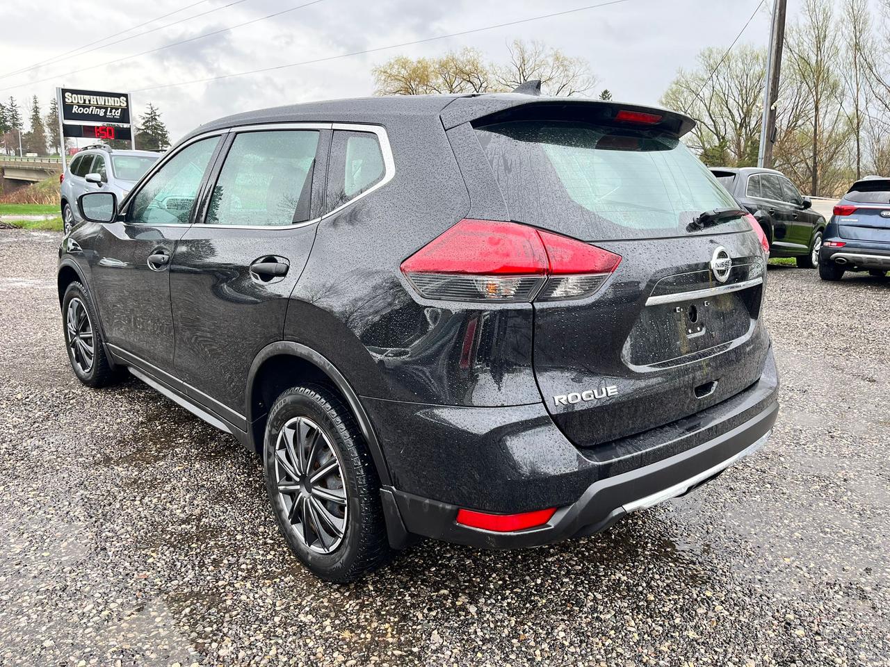 2018 Nissan Rogue S CERTIFIED Photo