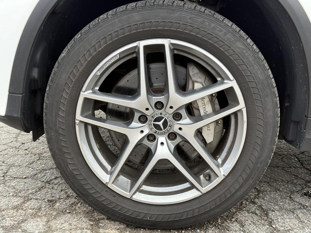 2018 Mercedes-Benz GLC-Class GLC 300 Photo