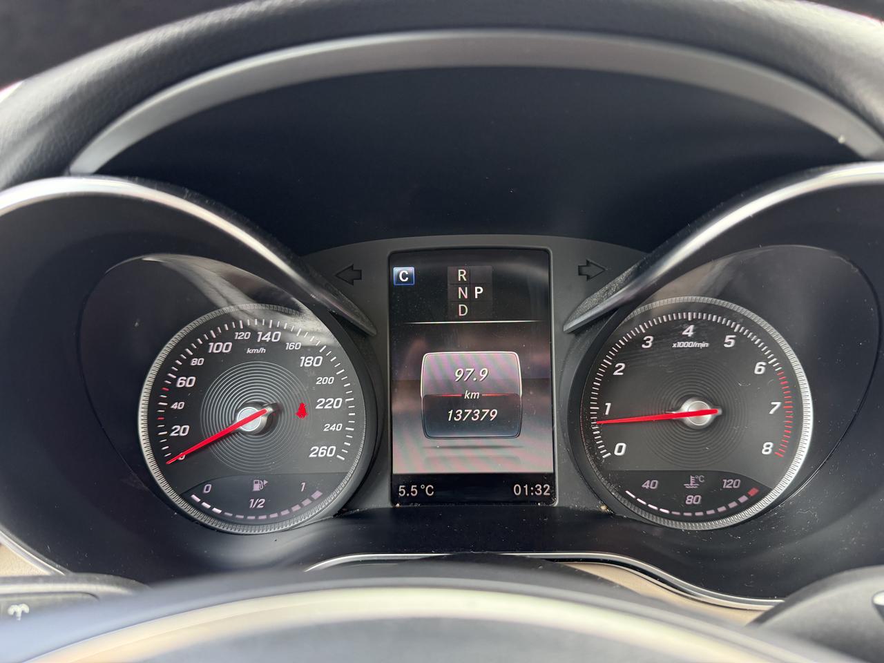 2018 Mercedes-Benz GLC-Class GLC 300 Photo