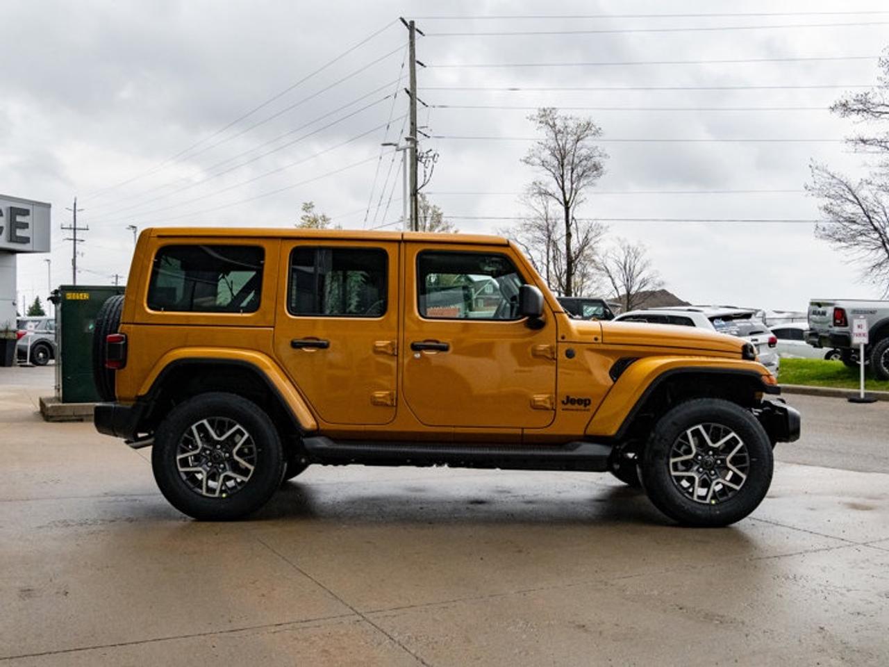 2026 Jeep Wrangler Sahara Photo