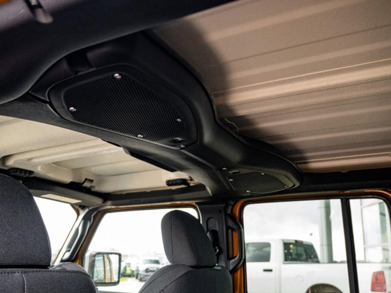2026 Jeep Wrangler Sahara Photo