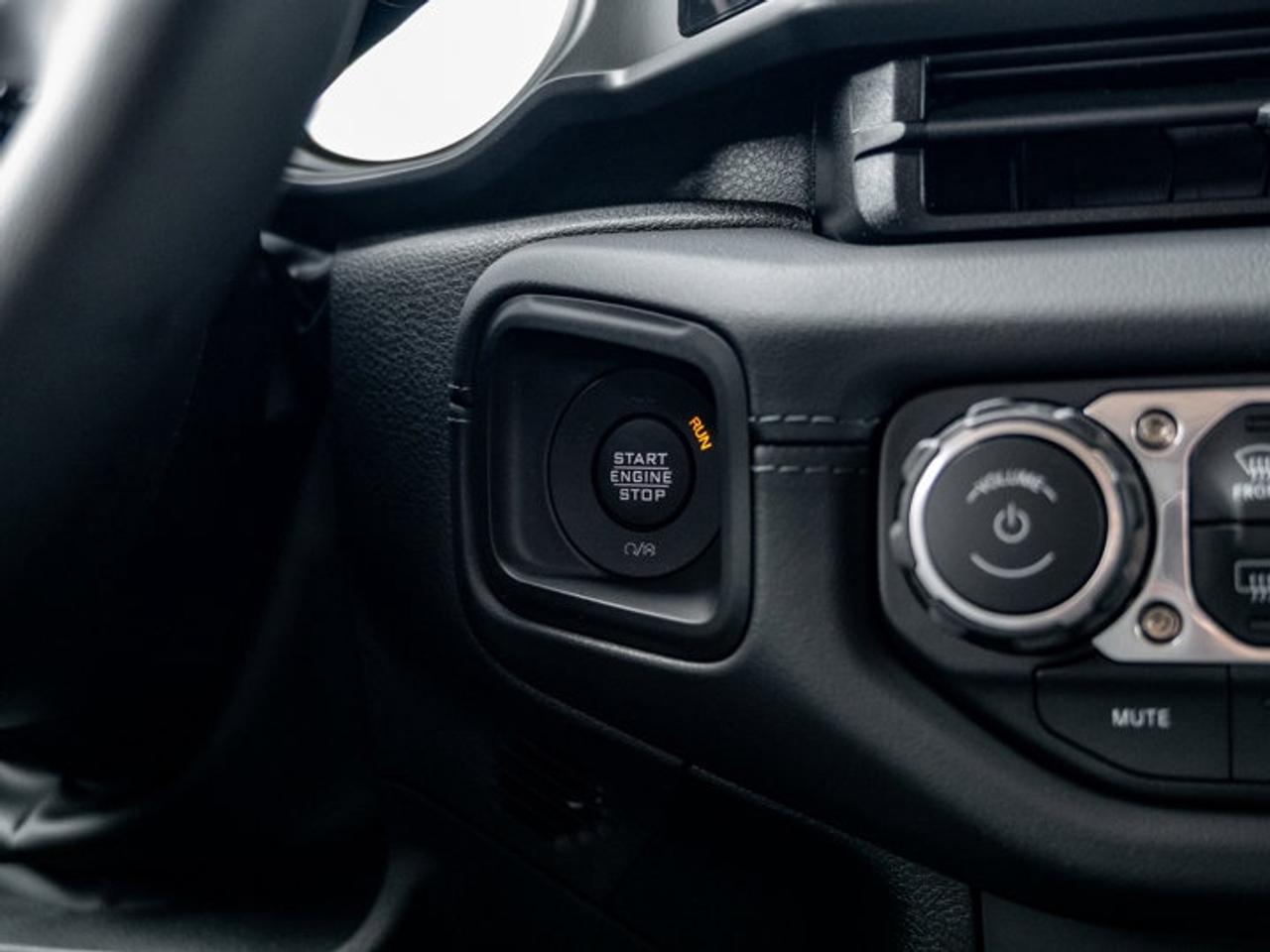 2026 Jeep Wrangler Sahara Photo