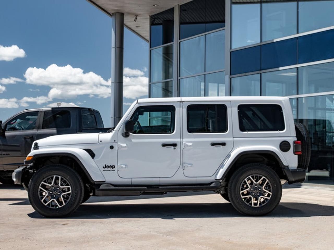 2026 Jeep Wrangler Sahara Photo