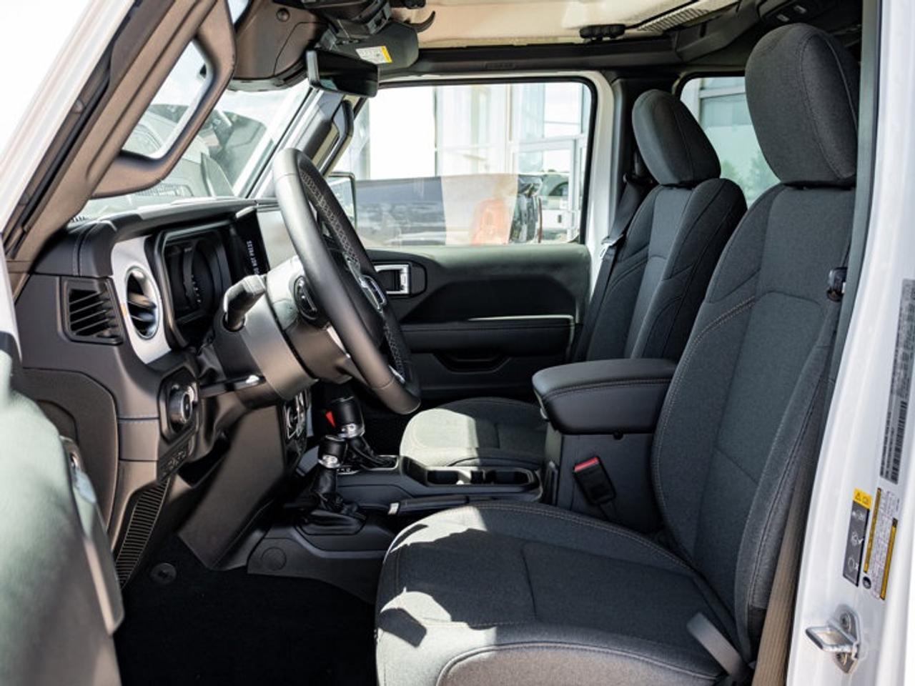 2026 Jeep Wrangler Sahara Photo