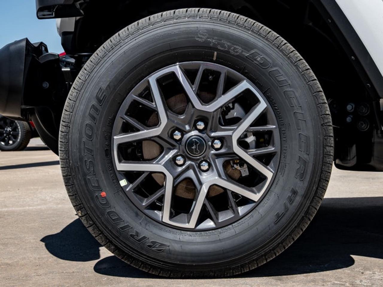 2026 Jeep Wrangler Sahara Photo