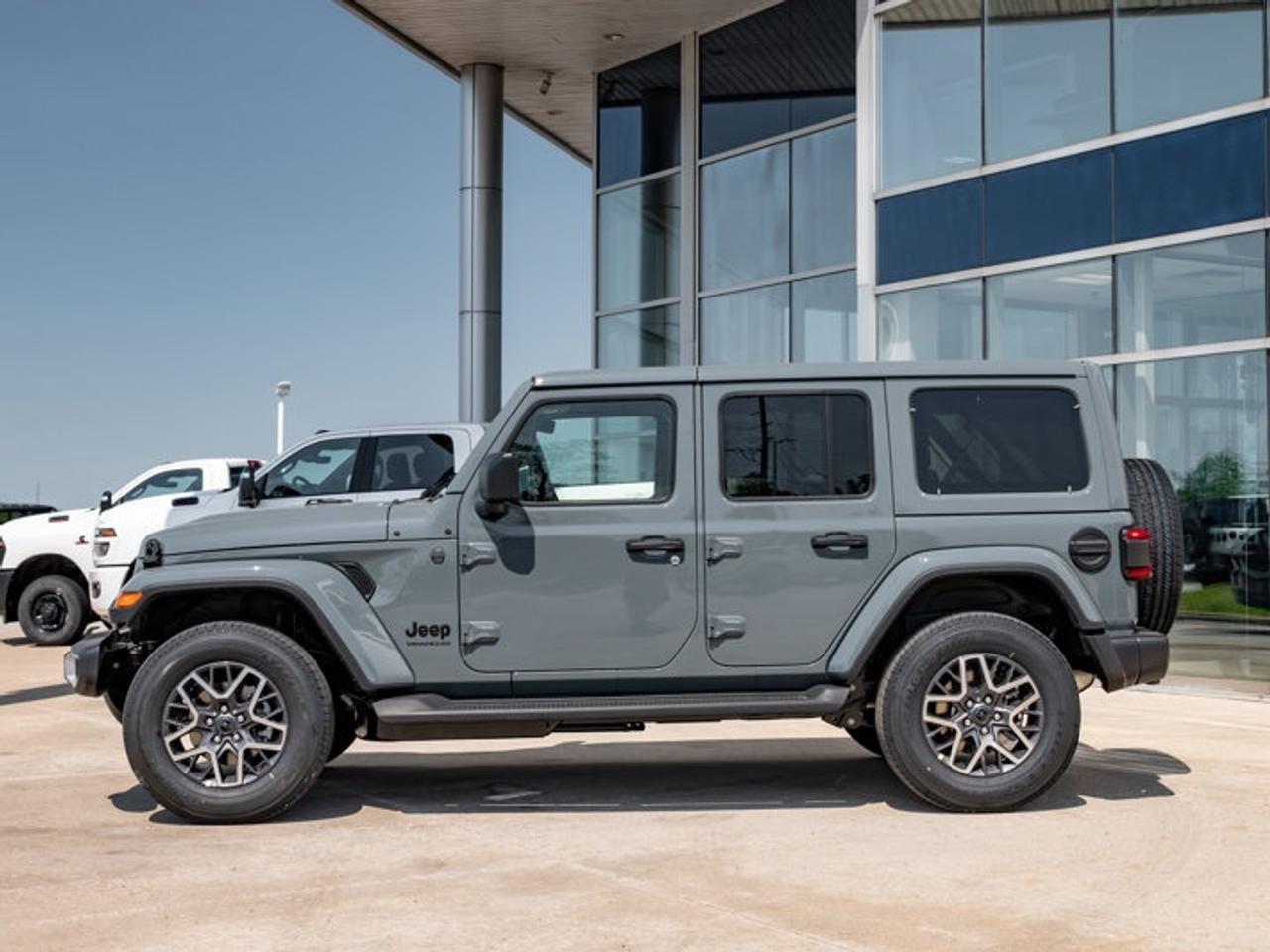 2026 Jeep Wrangler Sahara Photo
