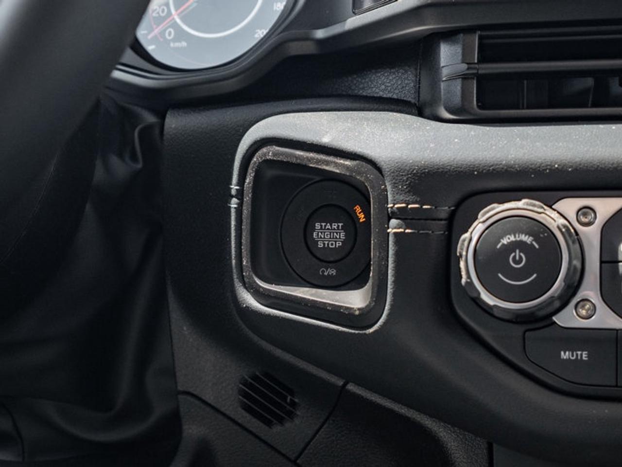2026 Jeep Wrangler Sahara Photo
