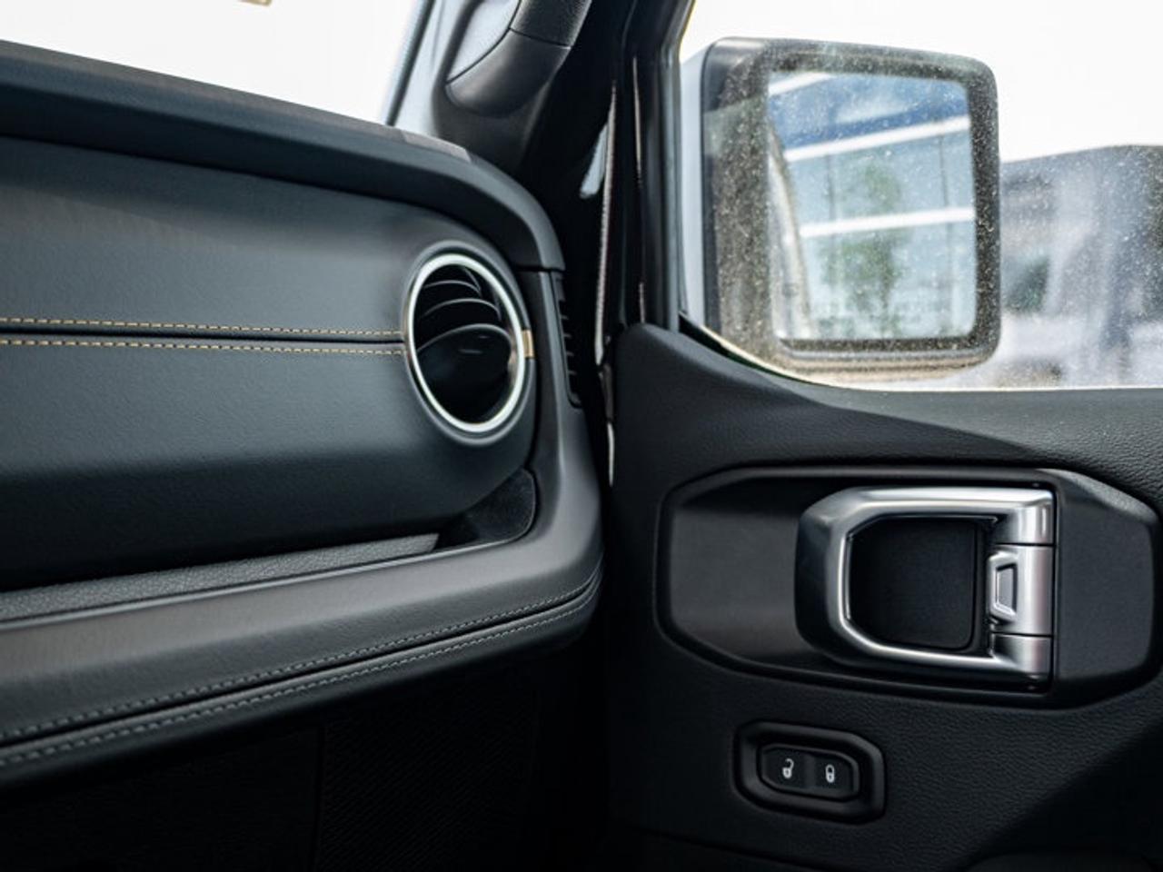 2026 Jeep Wrangler Sahara Photo