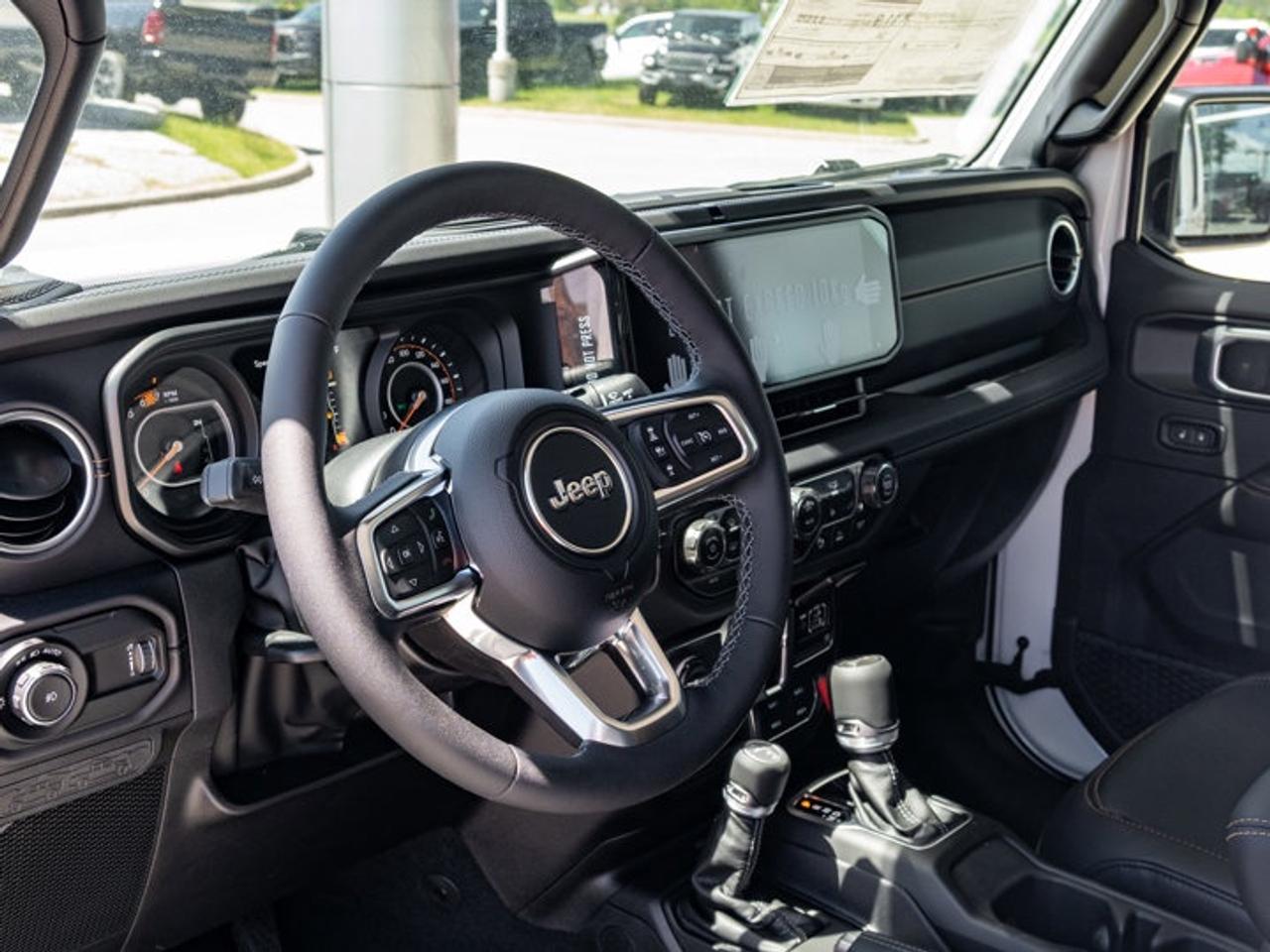 2026 Jeep Wrangler Sahara Photo