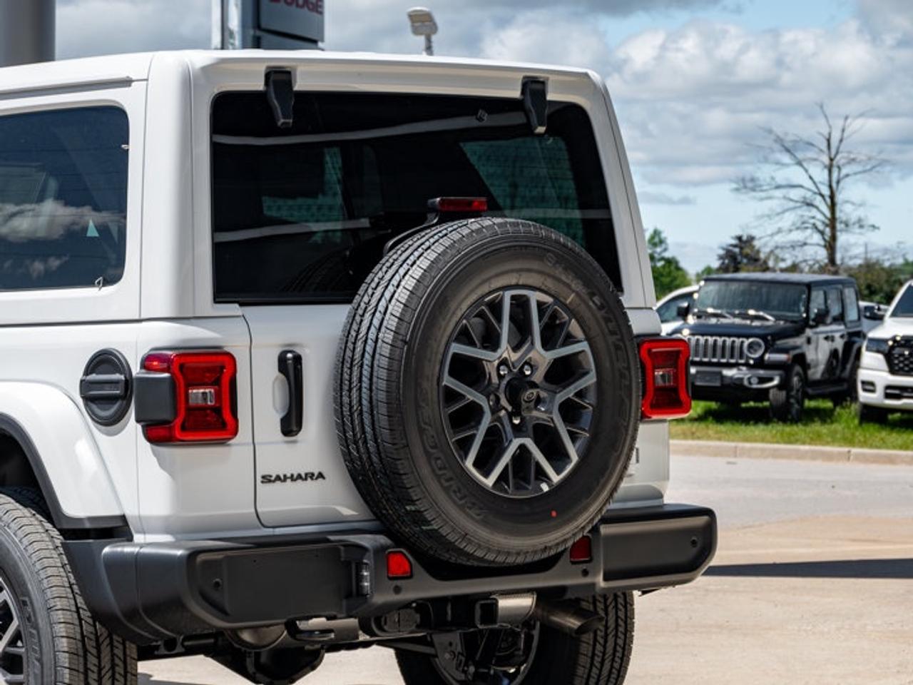 2026 Jeep Wrangler Sahara Photo